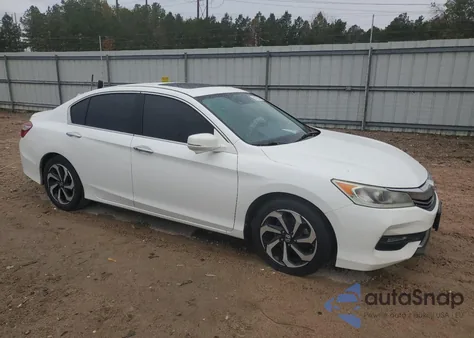 2016 Honda Accord Exl z USA, uszkodzony, nr VIN 1HGCR2F97GA208774